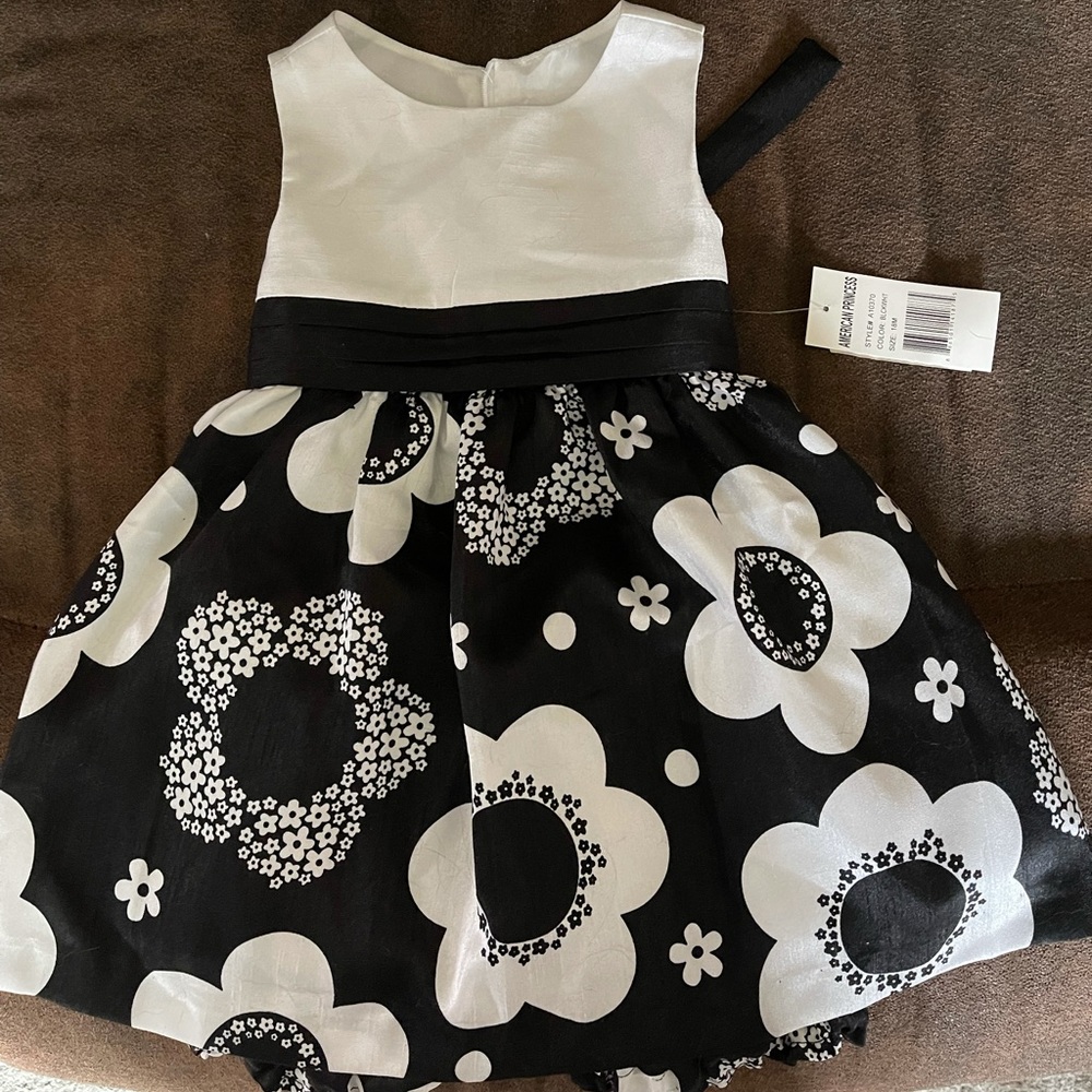 Size 18 months dress